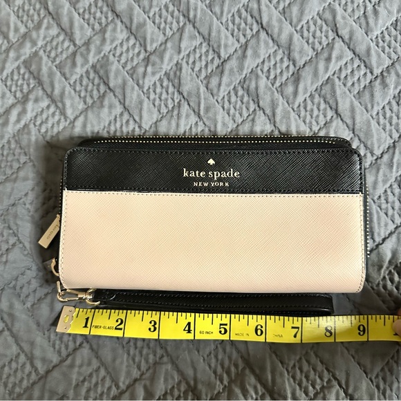 Kate Spade Colorblock Large Continental Wallet Back Beige New - Picture 8 of 8